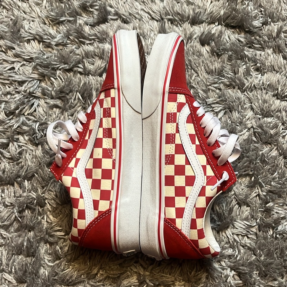 Vans - Picture 3 of 3